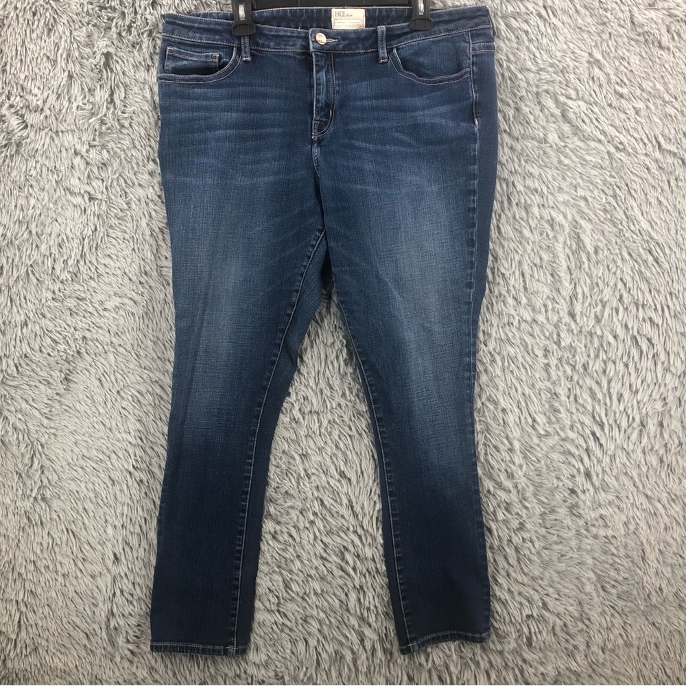 BKE Buckle Jeans Womens 36R Payton Skinny Whiskered Denim Blue